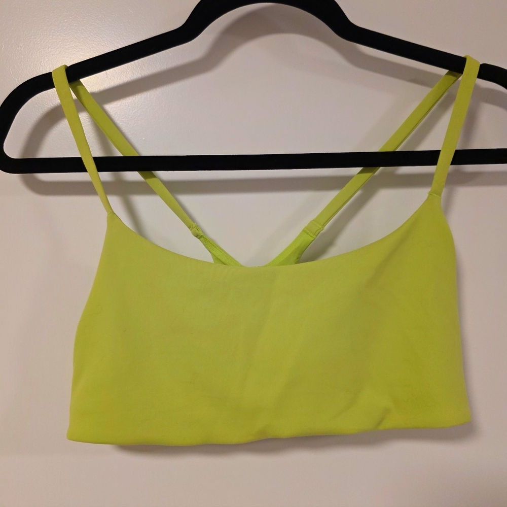 Lululemon Wunder Train Strappy Bra